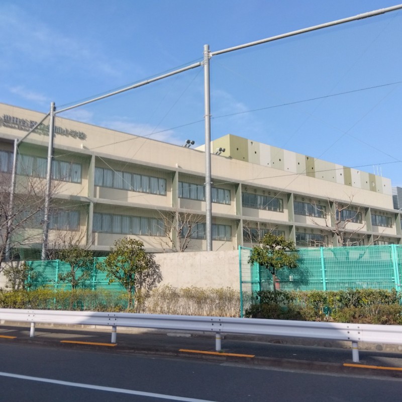 多門小学校まで80m